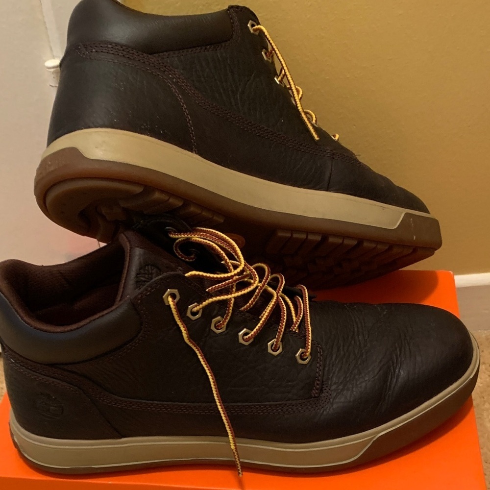 Timberland Men's Dark Brown Leather Sneakers - Picture 6 of 9